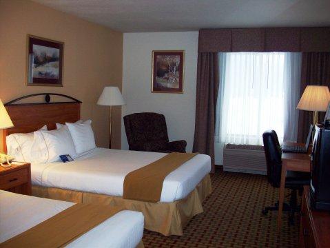 Holiday Inn Express Hotel Germantown - Northwest Milwaukee, An Ihg Hotel Екстериор снимка